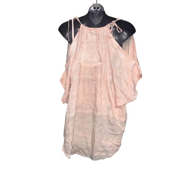 Beautiful Women's XCVI Women’s M Cold Shoulder Top Peach And Gray Tie Dye blouse - Picture 4 of 7